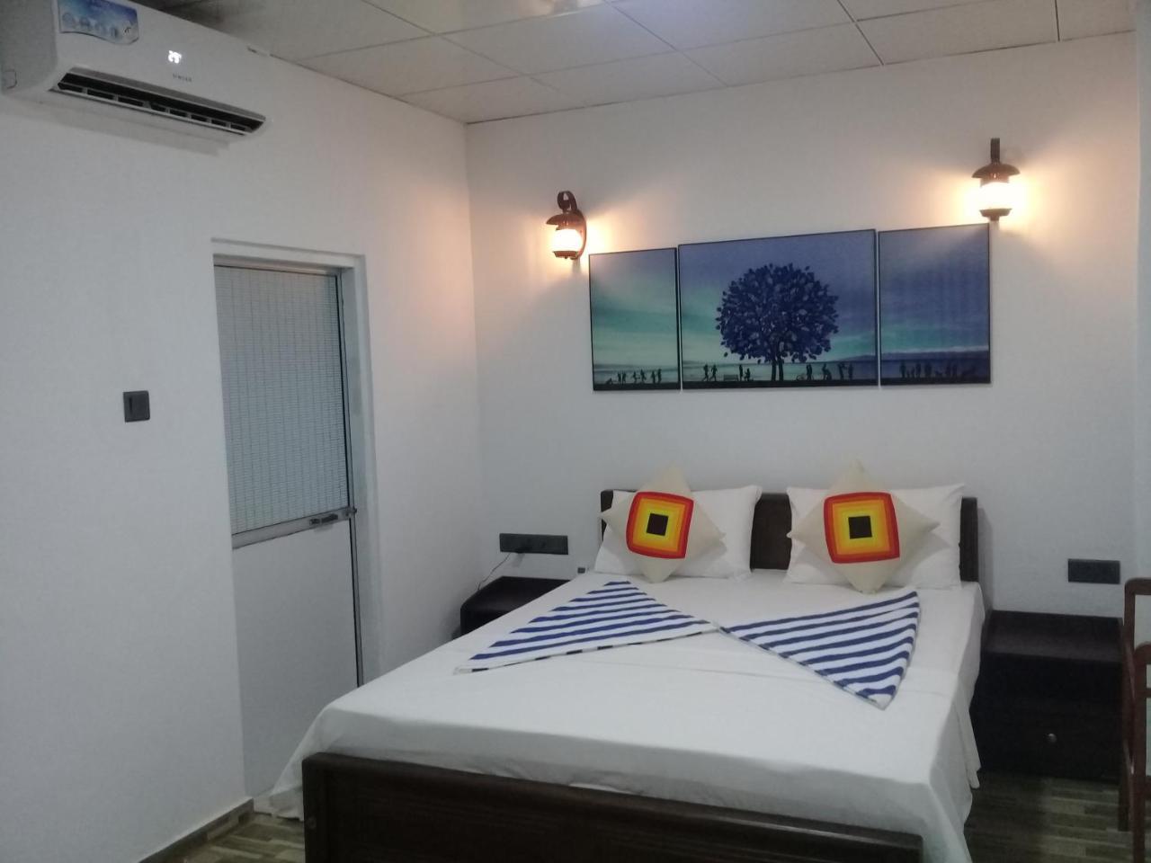 Sea Wind Villa Dikwella Bagian luar foto